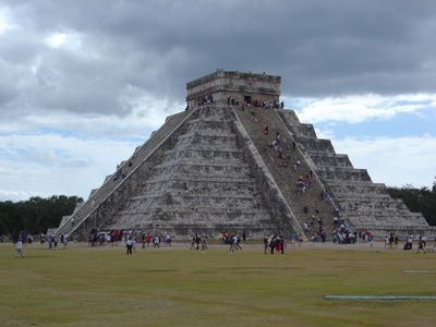 Castillo, Chichen Itza, Mexico 2004