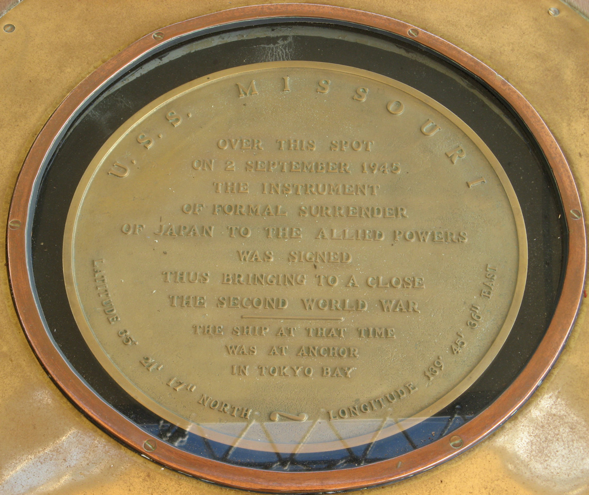 Hawaii 2008, USS Missouri Japanese surrender marker.