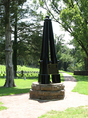 Grant's Headquarters Shiloh Cemetery in background., Tennessee 2008