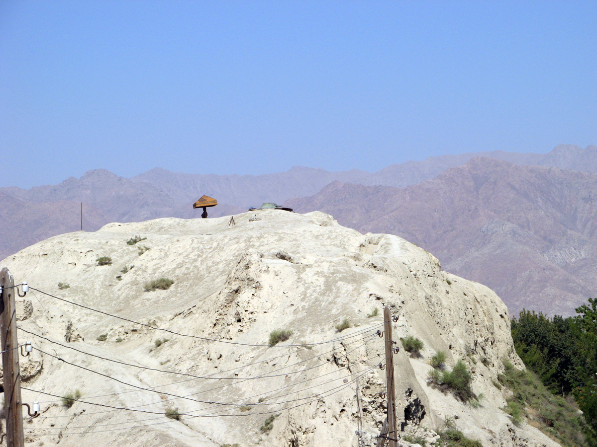 Khojand, Tajik Army post on old citadel