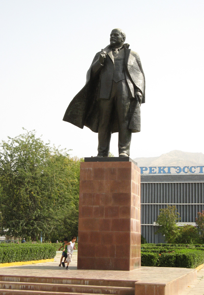 Dushanbe, Lenin in Nurek