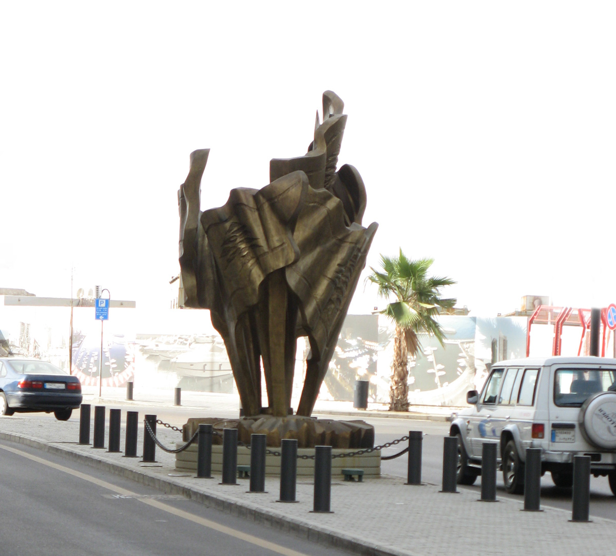 Beirut, Hariri Assassination Marker Clustered bronze Lebanese flags