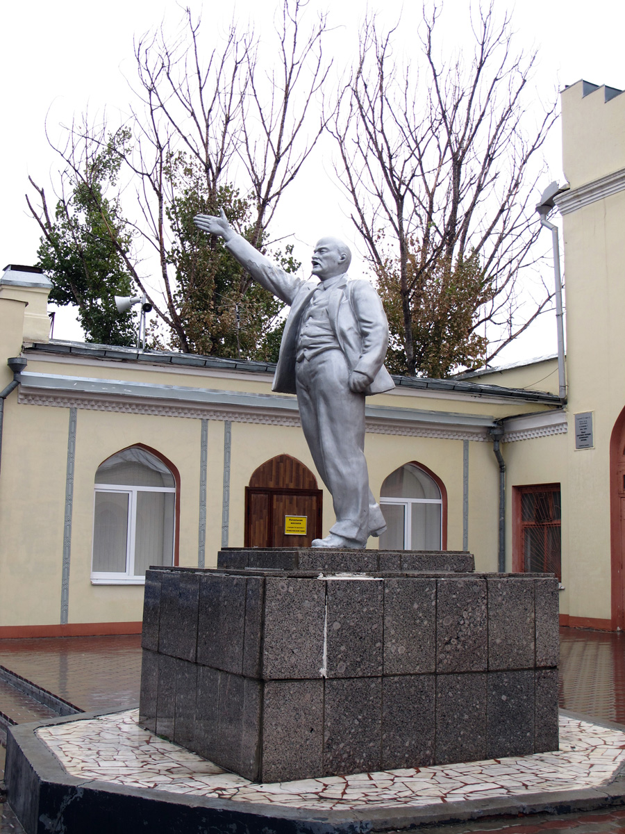 Astrakhan, A cheerful silvery Lenin Greeting arrivals at the railway station.