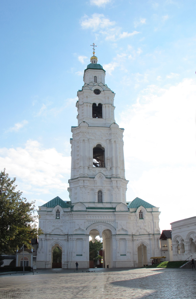 Astrakhan, Kremlin: Bell Tower + Prechistinsky Gate