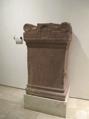 Roman Altar, National Museum of Scotland, Edinburgh 2013