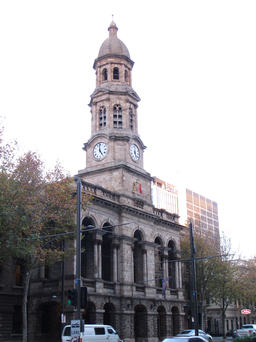 Adelaide, Adelaide Town Hall