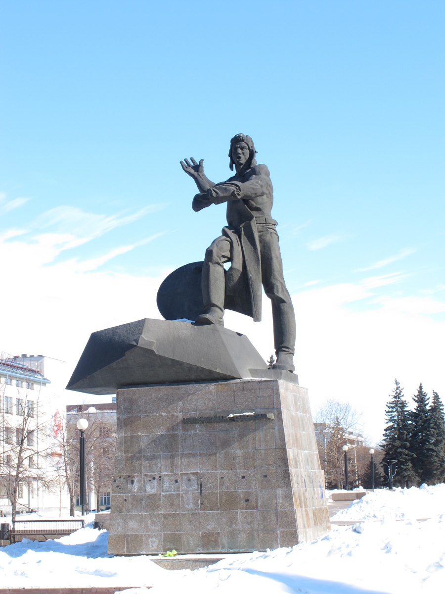 Chelyabinsk, Tank Commander Monument.