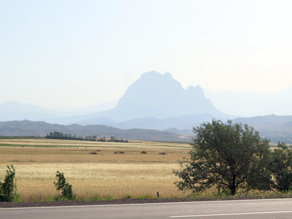 Nakhchivan 2014, Snake Mountain in the hazy distance