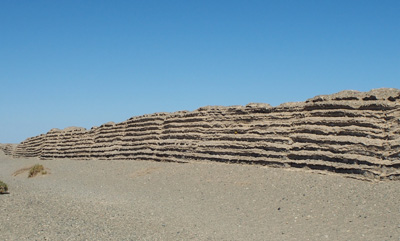 Han Great Wall, near Yumen Guan, Dunhuang: Yumen Guan, China 2015