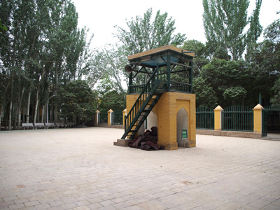 Id Kah Mosque: One of several prayer courtyards, Kashgar: Id Kah Mosque, Xinjiang, China, 2015