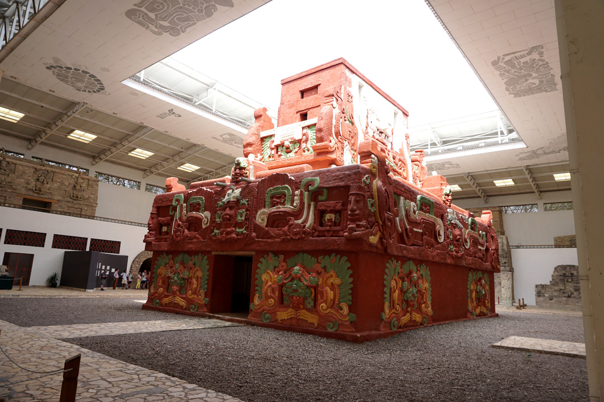 Copan Site Museum, A "creative" reconstruction of the buried Rosalila Temple