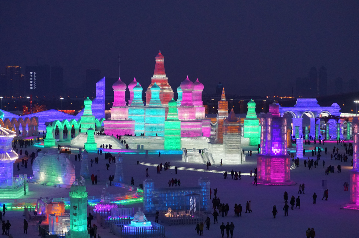 Ice and Snow World, Site overview