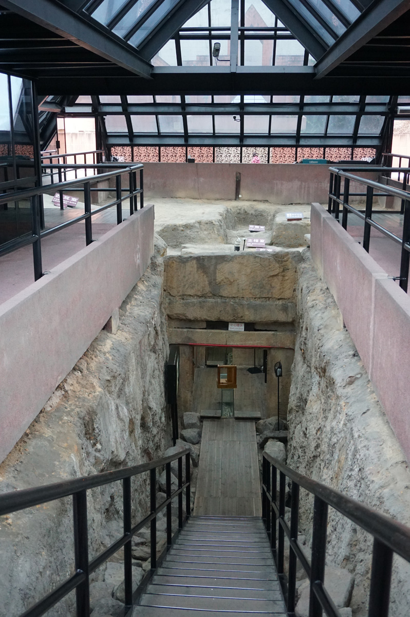 Guangzhou, Mausoleum of the Nanyue King (~120 BC)