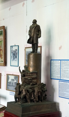 Lenin Statue, Laos National Museum, Laos Spring 2017