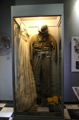 Captured US Pilot's Uniform, Hoa Lo Prison aka 