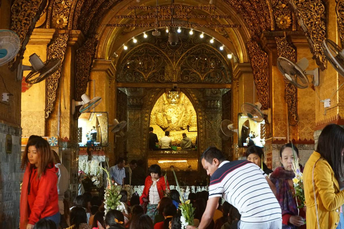 Mandalay, Mahamuni Paya