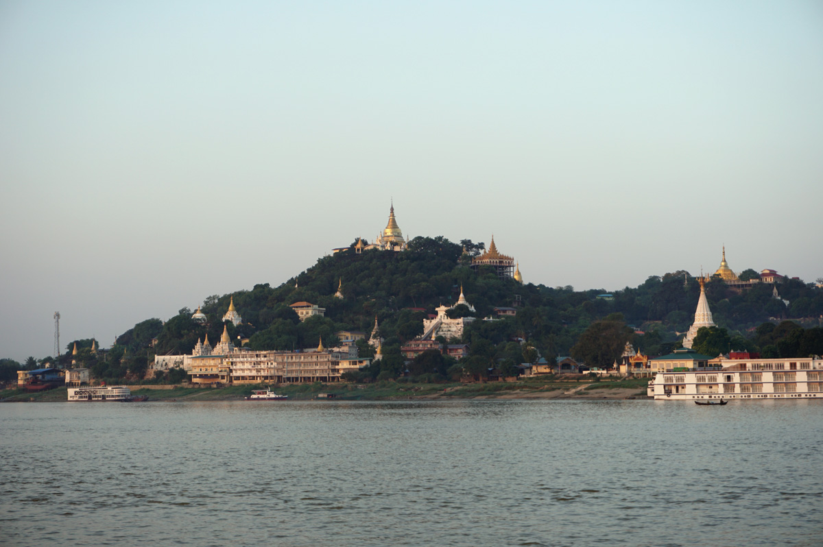 Irawaddy Cruise, Sagaing from the Irawaddy
