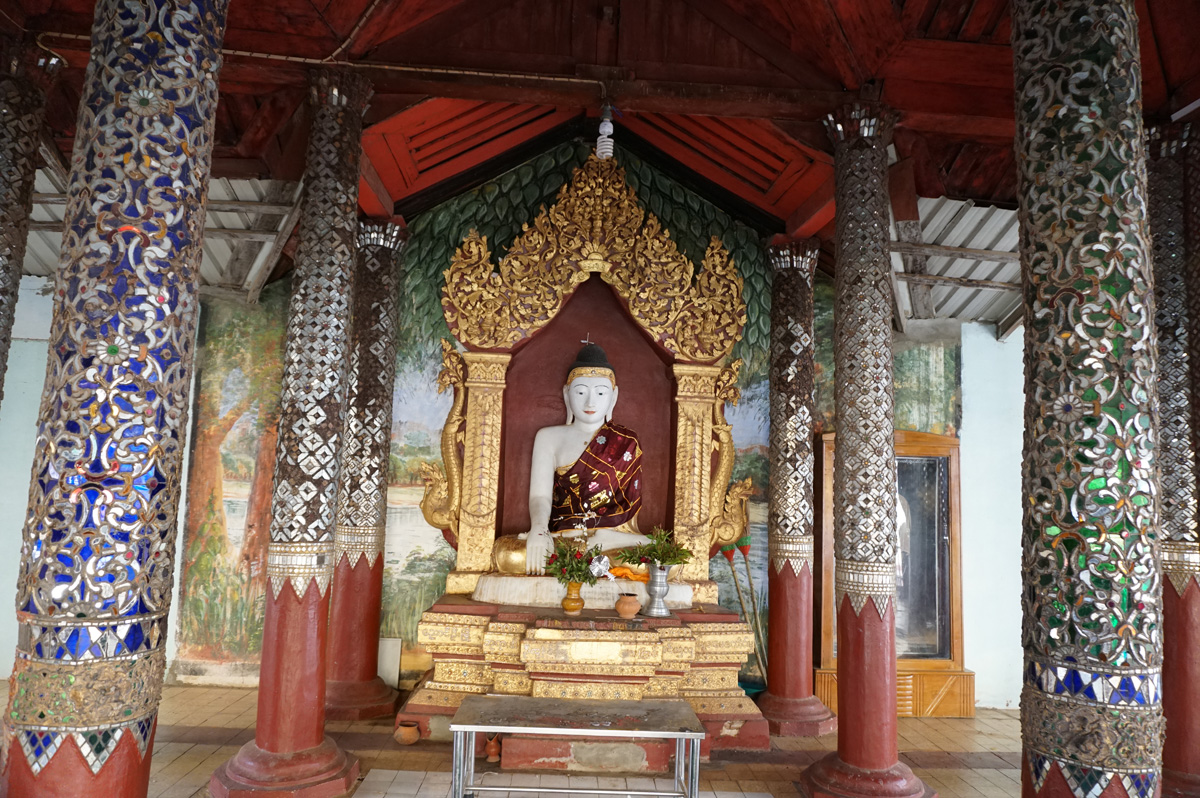 Bagan at Ground Level, Shwezigon