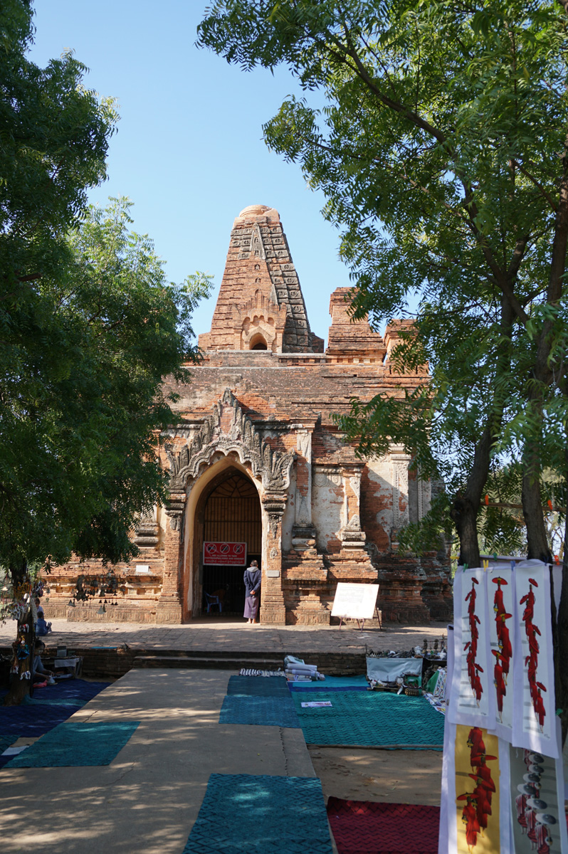 Bagan at Ground Level, Gubyaukgyi