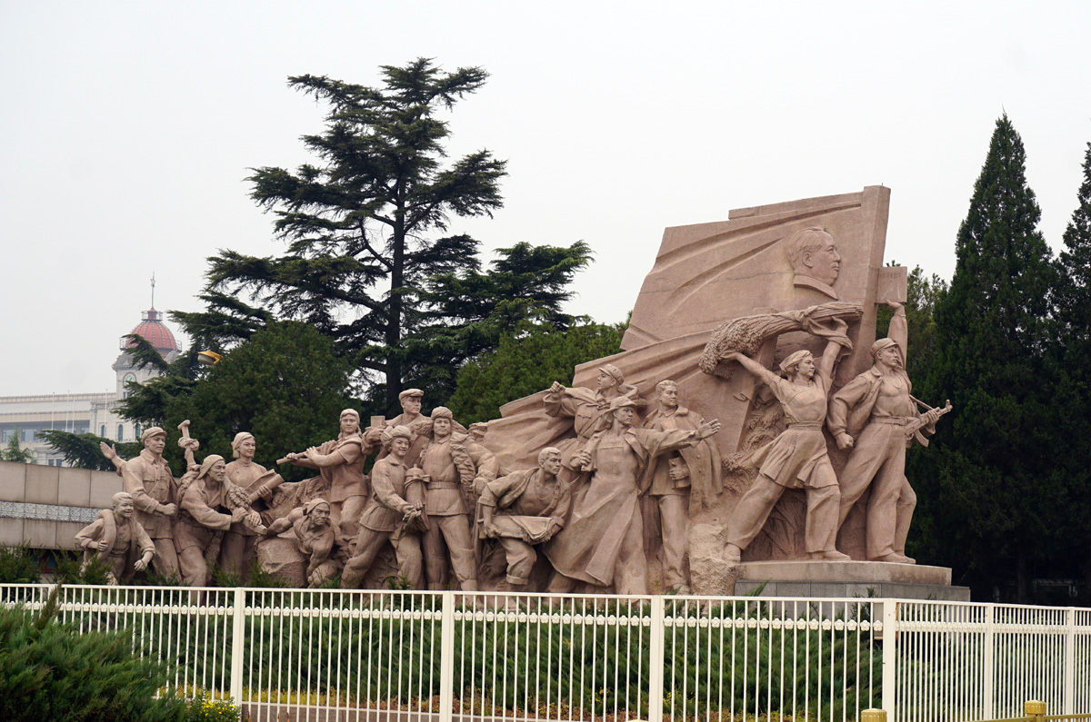 Tiananmen Square, Mao Mausoleum