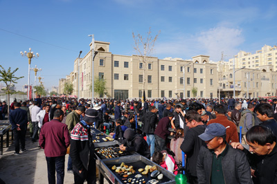 Jade Market, beside Jade River, Around Hotan, Xinjiang - Fall 2019
