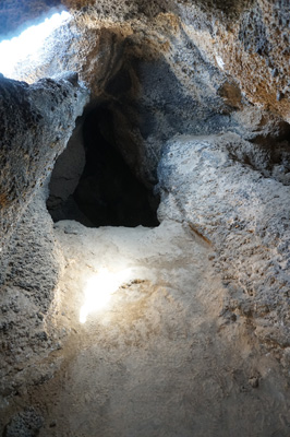 Old lava tube (?), Lac Assal Trip, Ethiopia++ 2018