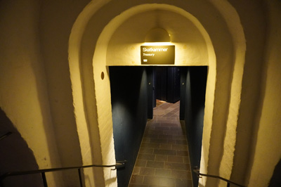 Down into the treasury..., Rosenborg Slot, Copenhagen 2019
