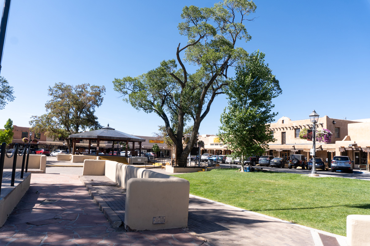 Taos, Taos Plaza