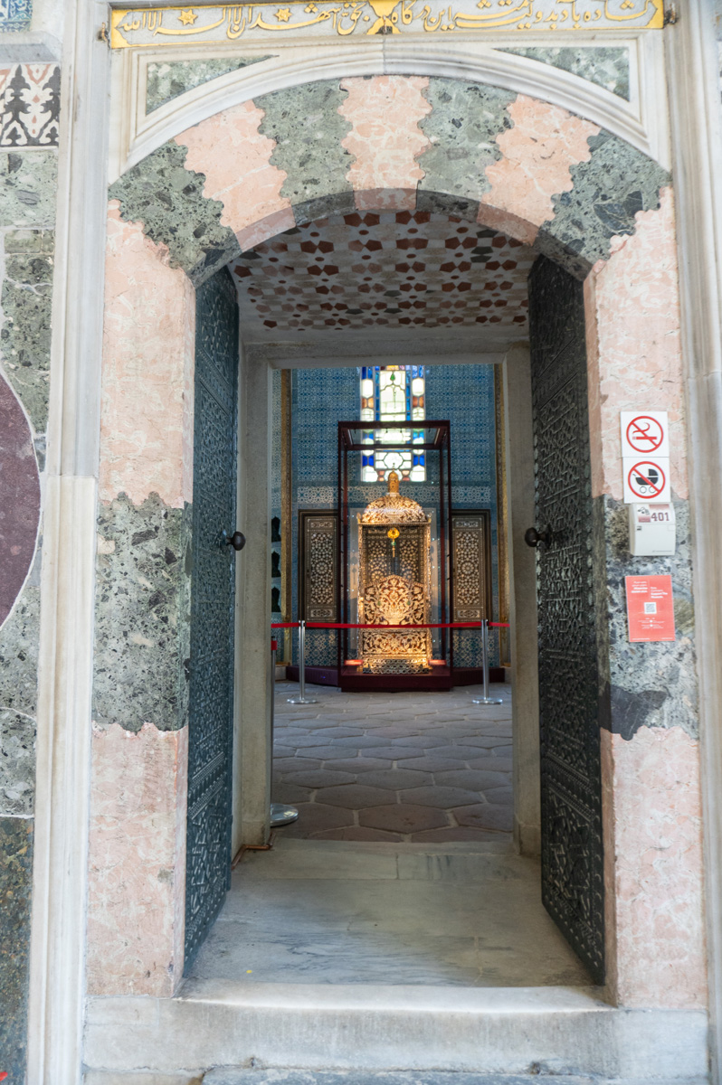 Topkapi Palace, Kiosk interior
