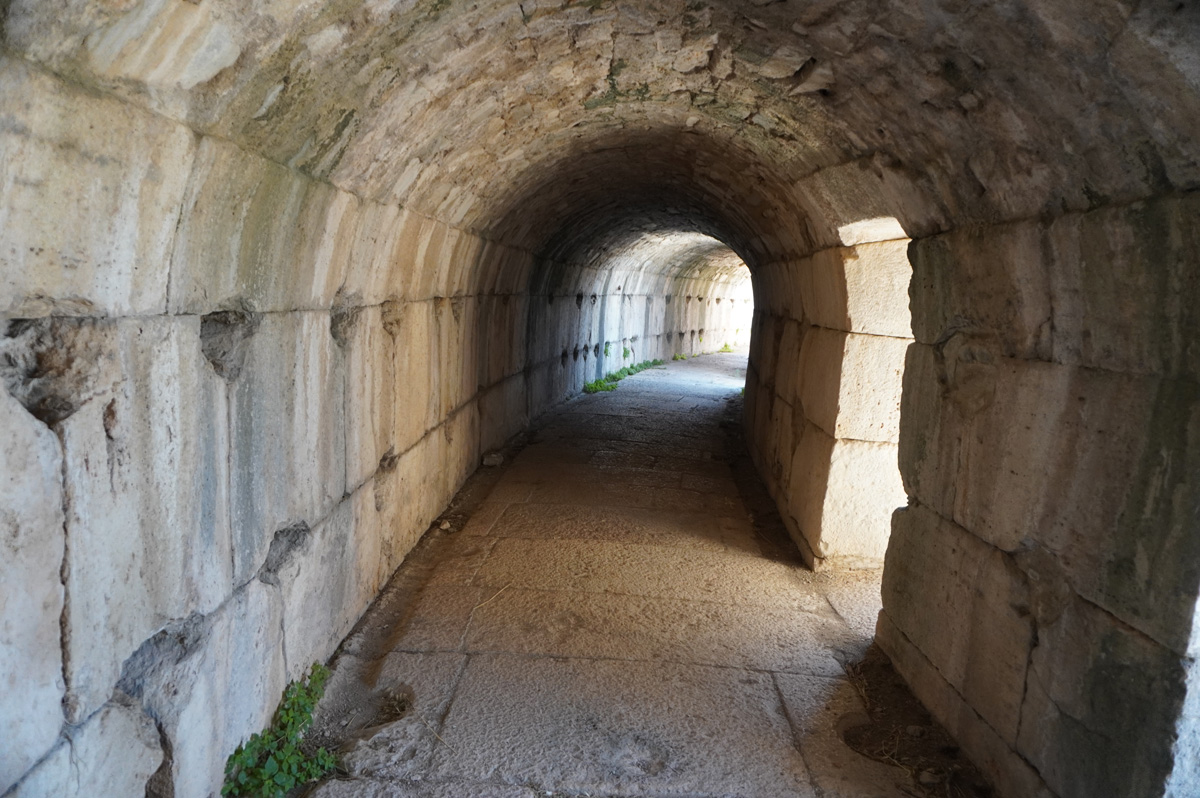 Miletus Theater, Theater Tunnel