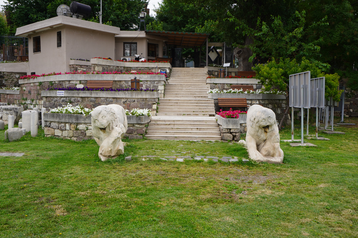Smyrna Agora