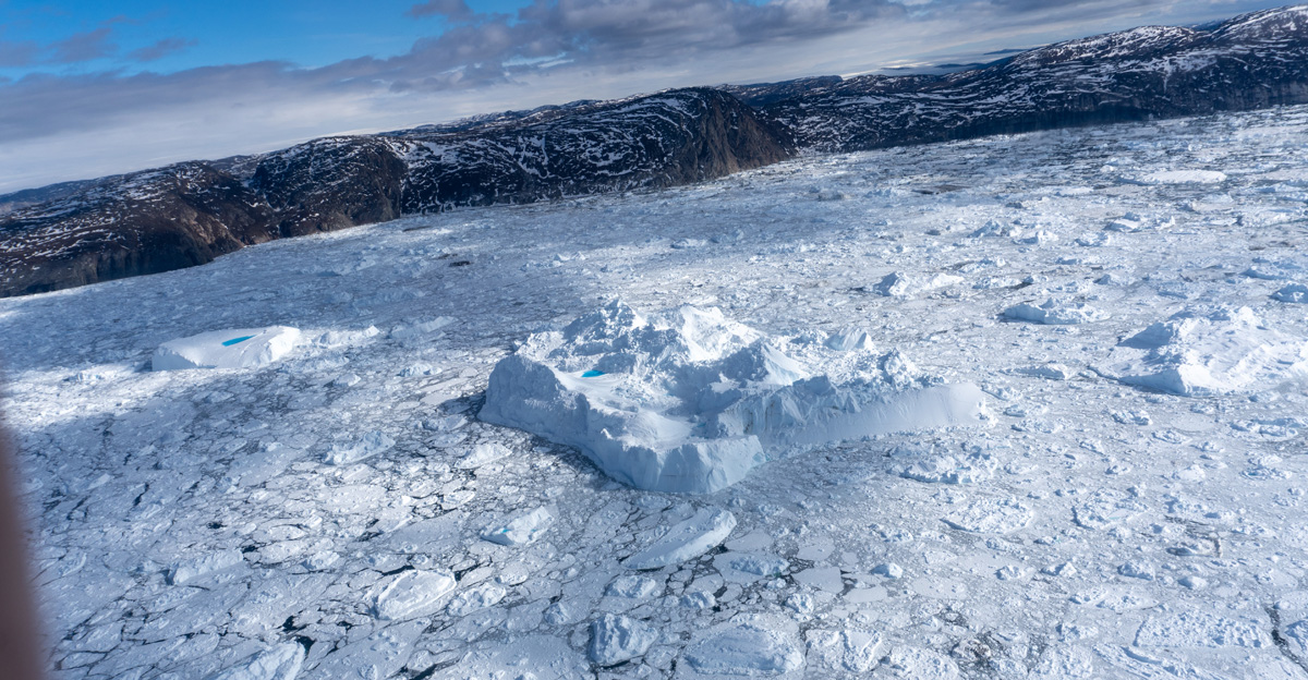 Disko Bay "Master Explorer" Flight, Icefjord: Giant Bergs