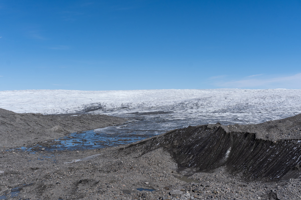 Kangerlussuaq "Point 660" (Ice Cap) Tour, Moraines at the edge of the ice Cap