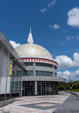 Royal Regalia Museum, Around Bandar Seri Begawan, Brunei 2022