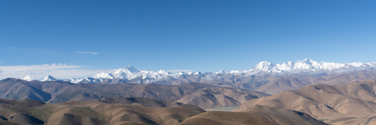 View at Pang La Pass (5159m, 16927ft), Everest from the Pang La Pass, Tibet 2023