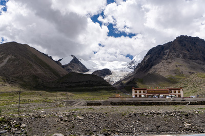 Karo la glacier, Lhasa to Gyantse, Tibet 2023