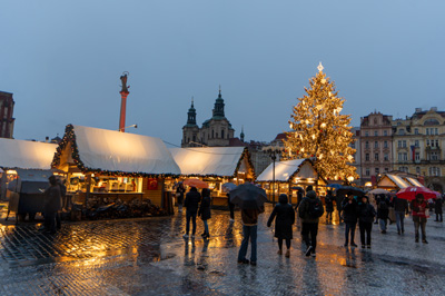 Old Town Square: Christmas Market, Prague: Old Town Square, Czechia, December 2023