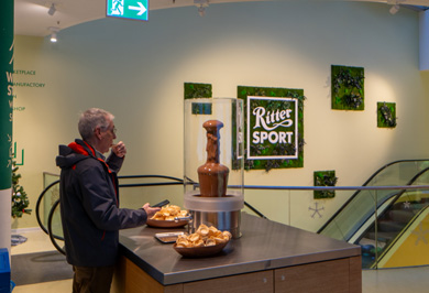 All-you-can-eat tasting fountain, Berlin: Ritter Sport's 