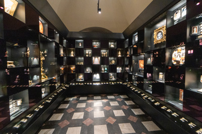 Royal Collector's Cabinet, with many precious things, Krakow: Wawel Castle, Krakow - December 2023