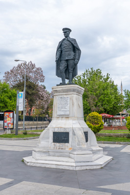Edirne Ataturk Statue, Around Edirne, Turkey Spring 2023