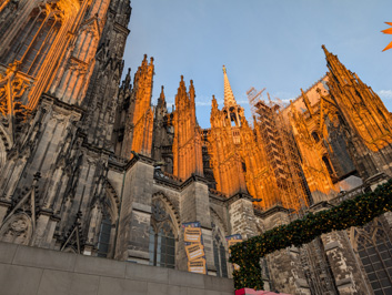Cathedral corner view, Cologne Cathedral, Cologne++, December 2024