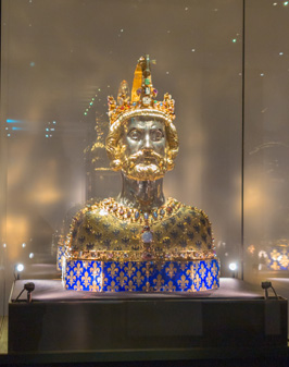 Idealized Bust of Charlemagne (~1350), Aachen Cathedral Treasury, Cologne++, December 2024