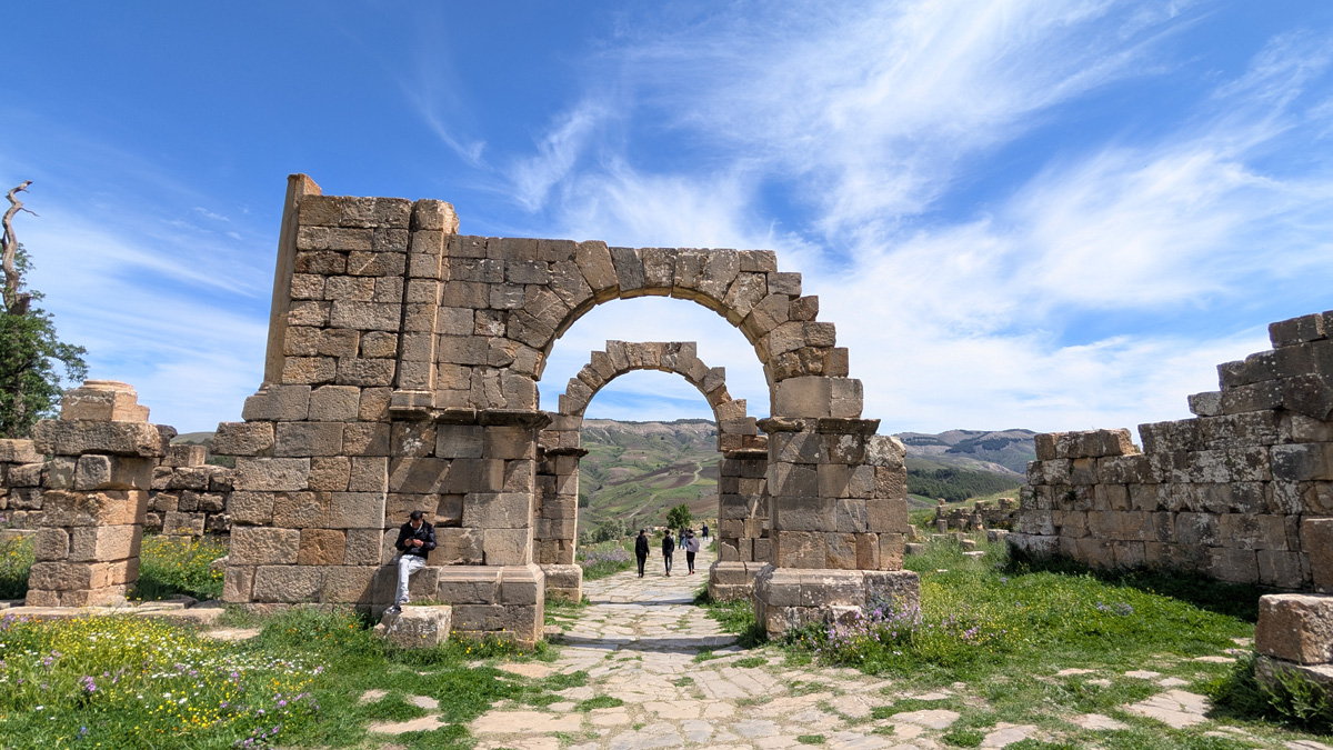 Djemila, Double Gate of Maxinus (?)