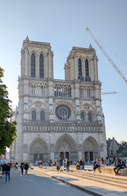 Notre Dame, Paris, 2025 Algeria++