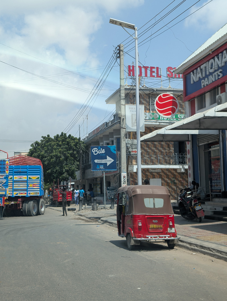 2025 Mogadishu, Former "Blackhawk Down" location (?) Now a hotel.